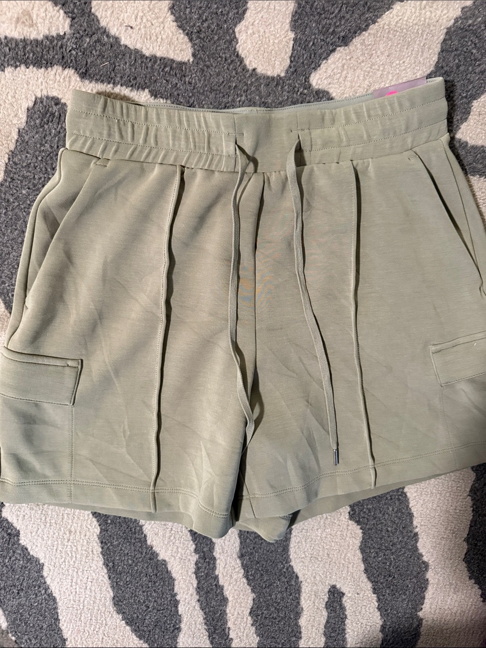 CALIA by Carrie Underwood Olive Green Drawstring Cargo Shorts